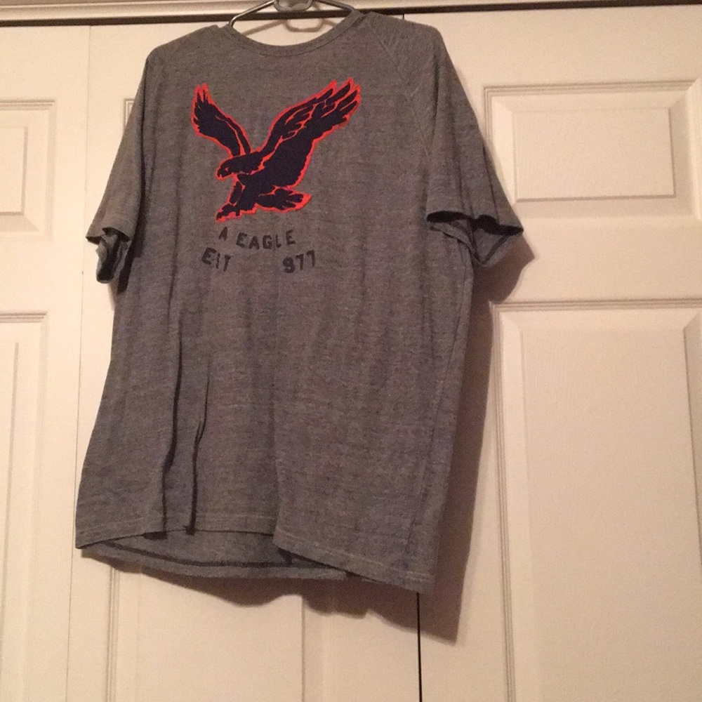 American eagle tshirt